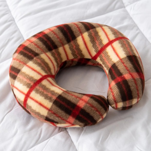 Подушка дорожная флис