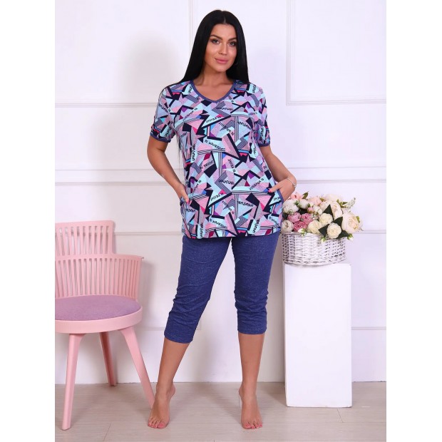 Риана(розовый) костюм