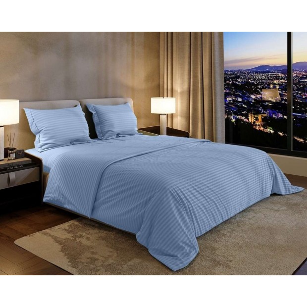 Постельное белье сатин страйп с простыней на резинке в подарочной упаковке - Голубая лаванда