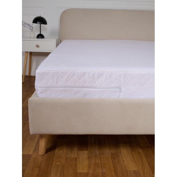 Чехол на матрац стеганный - Белый