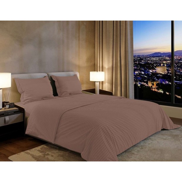 Постельное белье сатин страйп с простыней на резинке в подарочной упаковке - Капучино